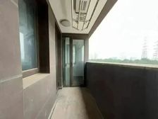 全明格局!!户型方正!!业主急出售大降价!!