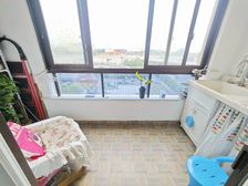 小三居 南北通透 精装好房 中间楼层采光好 车位充足 近医院