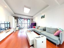 新上奥体景观精装大四房,保养新,中上楼层,全天采光 带车位