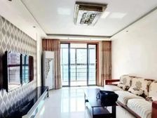 嘉城电梯大两房,南北通透,带车位,价格低,降价急售