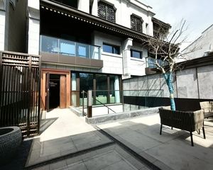清盘特惠。独门独院,现房院墅,合院480万,叠拼280万