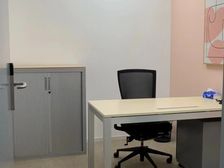 雷格斯直租无费!陆家嘴恒生银行大厦1人独立办公价好谈 可短租