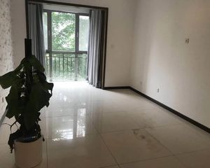 金融街 品质社区 华荣公寓 格局方正 三居室 出售!