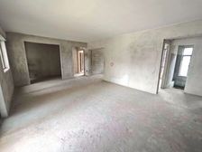 领裕园中层急卖4房 随时看房