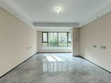 盛福片区改善大三室,好楼层,诚心出售,随时看房