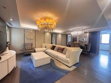 2013年次新房 两梯四户 全新精装 边套全明 送产权车位!