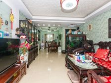 南北直通户型+采光充足楼间距宽+带小院子