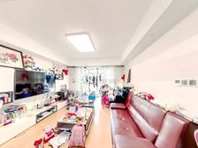 快刀手,小樊带您看+精装修+带空调和地暖,有产权车位 随时看