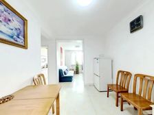 中介共收壹个点 金波里 三楼 南北两室 实.验片 急售