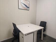 长风生态商务区浙铁绿城雷格斯直租甲写2人办公 长风公园地铁口