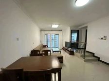 时代玫瑰园二期 小三房 诚心卖 送产权车位 保养新 看中可谈