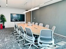 雷格斯直租!南京西路恒隆广场 9人办公水电网物业全包可短租