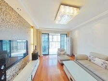 电梯2房 三开间朝南户型方正 2010年房龄 品质小区