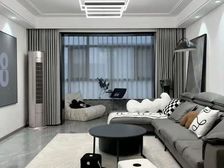 云栖麓 3室2厅2卫 精装修 102万元 110平米