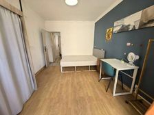 繁华地段 有三房 双阳台 阳光充足 地铁500 出行方便