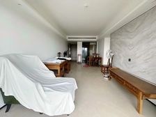 品秀星瀚 次新房 车位充足 近地铁 满2 中间楼层采光好