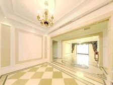 房东缺钱急卖 万达御湖世家 4室 248平 好楼层 随时看