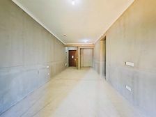 双卫格局 小三居 正规商品房 车位充足 正南朝向 有电梯