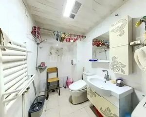 北坞嘉园北里非常正气,楼层好、采光佳,让您居住非常舒适!