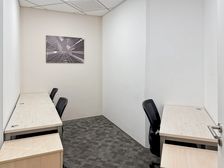 中华广场 一价全包雷格斯联合办公15人间 豪装全配