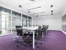 5号线地铁 雷格斯前进力旺广场10人间 水电网物业全