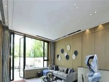 朝阳区8百万现房别墅 单层120平带私家花园 随时看房