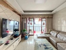 新天地南北通透精装三房 满五高层住宅