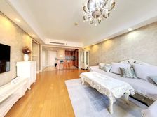 新地国际公寓 2室 143.84平 书包在 带租约6800