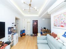 【新上】【有车位】商品房,南北通1房1厅。