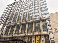 人民广场鸿祥大厦 雷格斯灵活办公空间 水电网家具全包价好谈