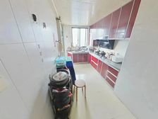 商业配套成熟 有电梯 交通便捷 双卫生间 装修好 南北通透