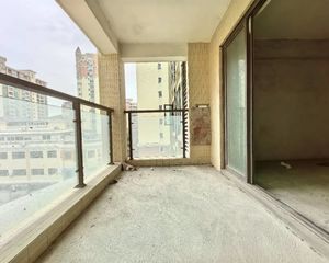 业主急售!白沙御龙国际南北对流,4房,边楼,汇景湾华庭旁