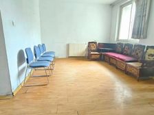 盛福花园,两室朝阳,南北通透,小区停车方便。