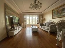 从业9年 大平台 看房随时 南北两居 步梯三层 诚心出售