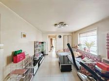 三庆燕柳园中间楼层户型方正采光好家具家电