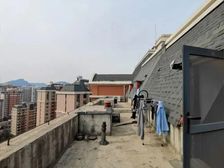 名士豪庭1区 南北通透 主卧客厅双阳面高层视野好家庭一套