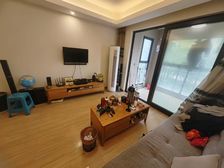 房东急售,超低价格,南北通透2房,220万,看中再谈