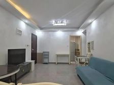 精装修 临地铁 南北通透 中间楼层 带电梯 购物方便