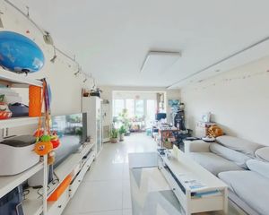 梨园 时尚街区东区三室两卫 南北通透 采光佳 看房方便