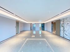 省前中旁 一江风华精装大平层 前后公园景色无敌 价格可刀满2