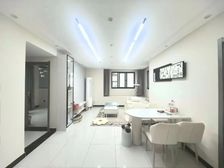 绿地新江桥城(东区) 商业配套成熟 装修好 临地铁 产权清晰