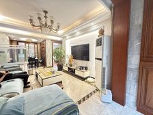 地铁口200米,户型南北通透,精装修,实拍图片,诚心卖可谈