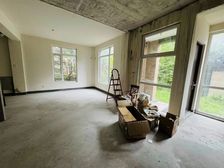 万科尚景苑东区别墅 4室2厅3卫 毛坯 850万元