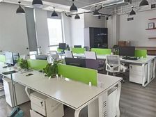 业主直租丨华远好天地168平精装修带家具丨双面采光丨地铁口