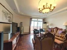 兴南花园 3室2厅 153.17平