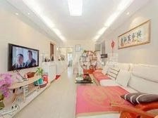 三十万装修,家装全送,带产权车位,满五V一,临湖景观位置