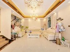 东边套别墅,豪装满五免个税,南北花园,两个套房,家装全送