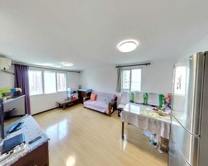 朝阳常营保利嘉园南北通透精装两居 满五 高层视野佳