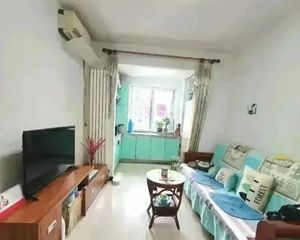 西城区 车站西街小区 两居 370万元
