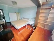 精装修 朝南 满五 住房 1室1厅 金平新村小区 采光好!